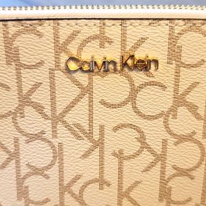 Calvin Klein Wristlet -NWOT